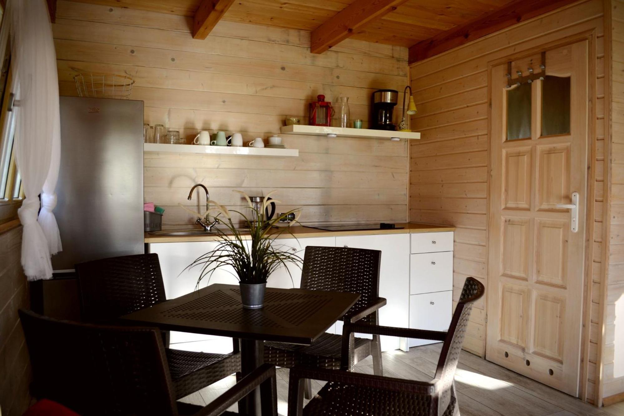 Camping Szczecinek Domy Wypoczynkowe Εξωτερικό φωτογραφία