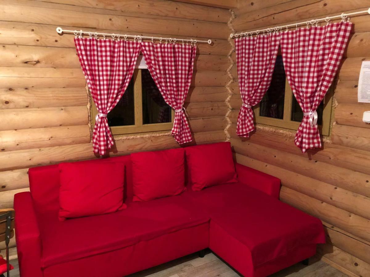 Camping Szczecinek Domy Wypoczynkowe Εξωτερικό φωτογραφία